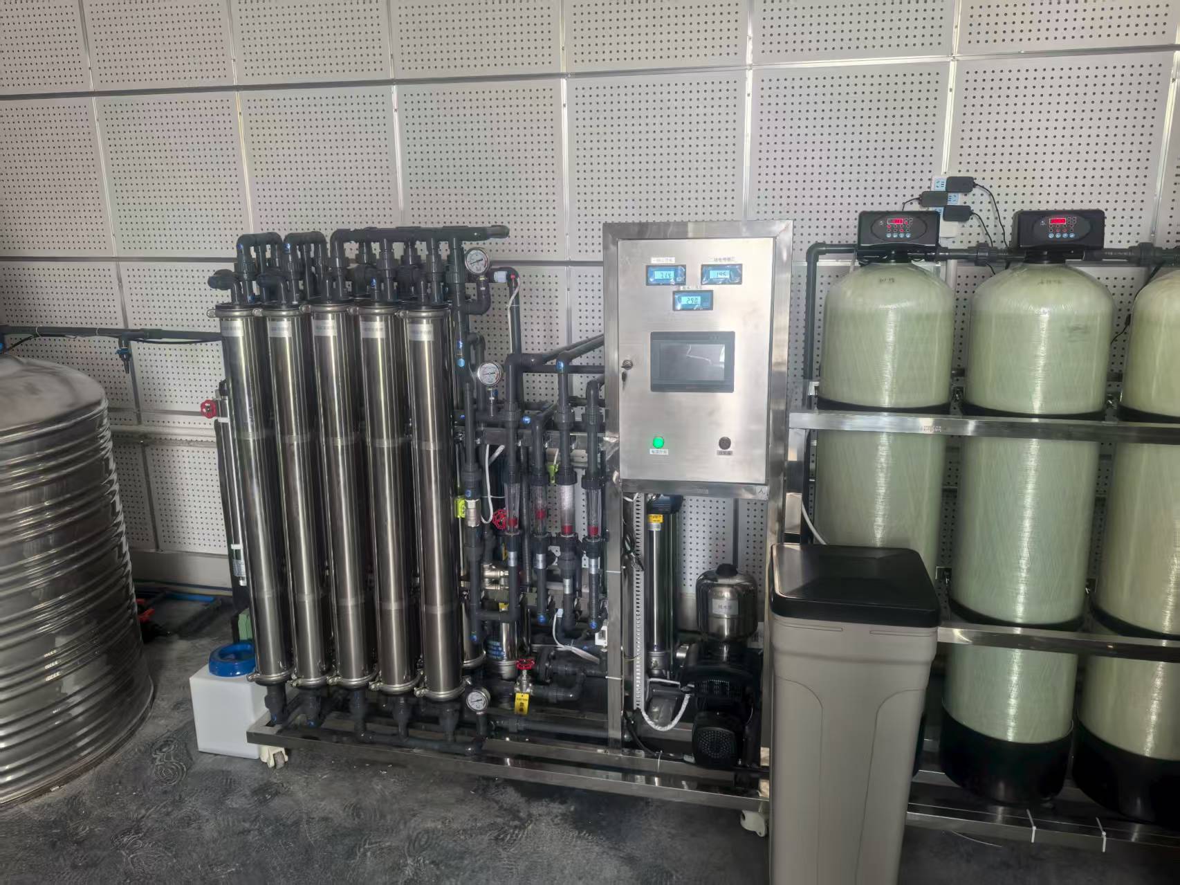 16179fbcf61bf5af3ef6902bc5c6330e